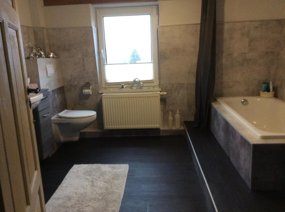 Ferienwohnung Uwe'S Sporthuette Thale Extérieur photo